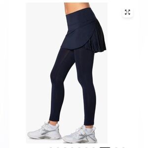 Lucky in Love Fast Paced Tennis Skegging size M